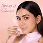 RENEE Lumi Glow Highlighting Moisturizer | Enriched with 3% Niacinamide & 1% Hyaluronic Acid | Non-Sticky | Glowing Skin | 50g - Image 3