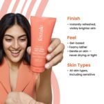 Foxtale Vitamin C Super Glow Face Wash with Papaya enzyme | Reduces Tan | Boosts Glow | Gently Exfoliates & Brightens Skin | Reduces Pigmentation | Face Wash for Men & Women- 100ml - Image 6