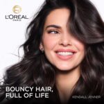 L'Oreal Paris Hyaluron Moisture 72Hr Filling Shampoo With Hyaluronic Acid, For Frizz-Free, Hydrated And Bouncy Hair Full Of Life | 800 Ml - Image 3