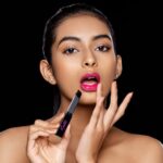 RENEE Madness Ph Lipstick | Black Lipstick With Glossy Pink Payoff| Long Lasting Nourishment, Enriched With Vitamin E & Jojoba Oil| Vegan & Paraben Free | 3gm - Image 5
