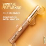 LAKMÉ Makeup+Skincare Full Coverage Natural Finish Liquid, All skin type Vit C Superglow Concealer 10 Ivory 5.4ml - Image 3